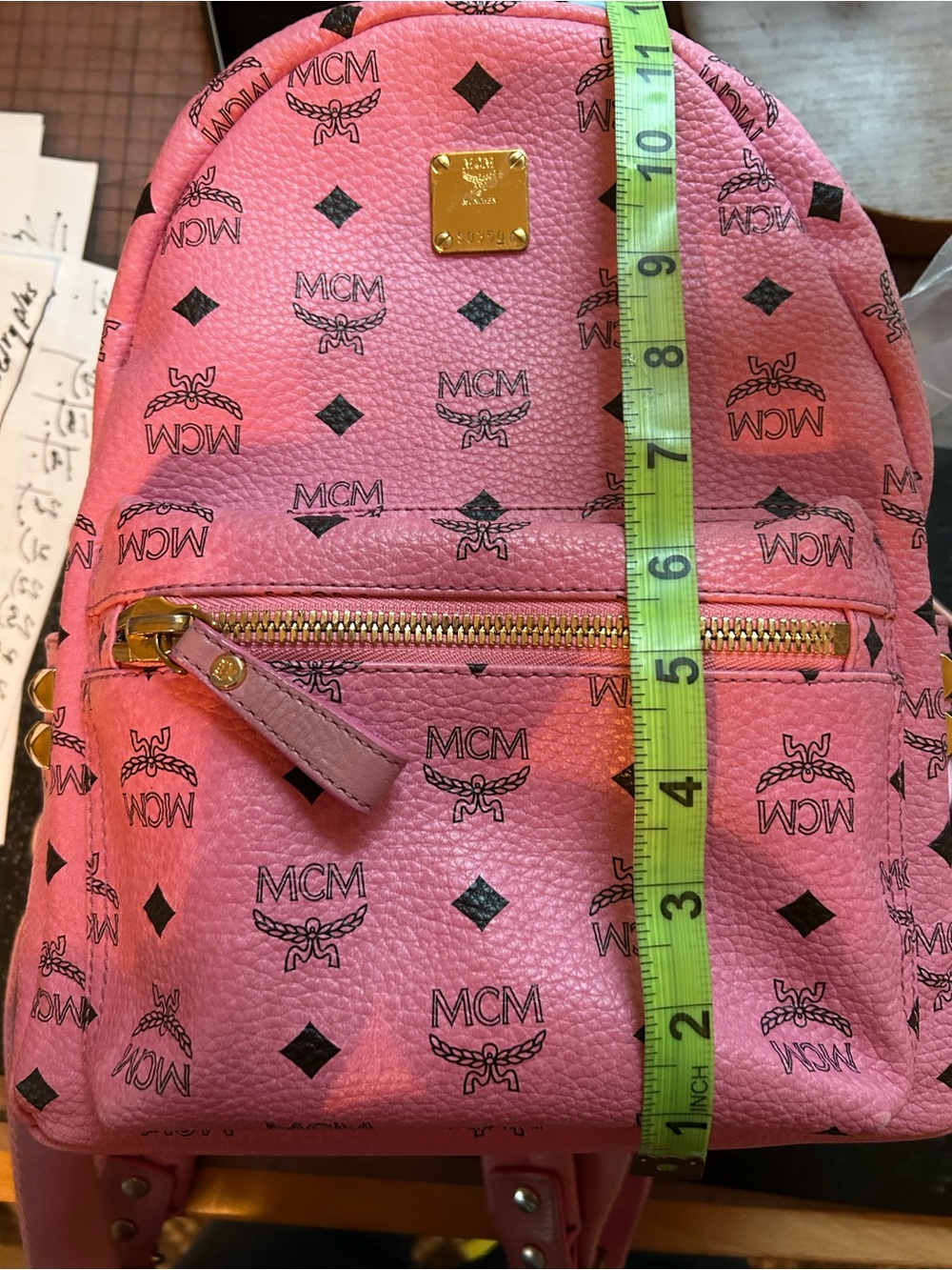 🎒 MCM Pink Visetos Backpack 🎒 Gold Hardware EUC - Picture 7 of 9